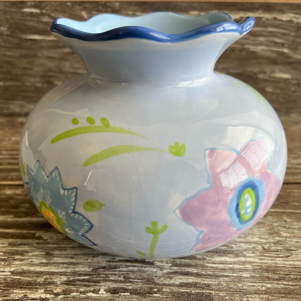 Kimberly Hodges Hallmark Floral Ceramic Vase with Blue and Green‎ Accents Spring